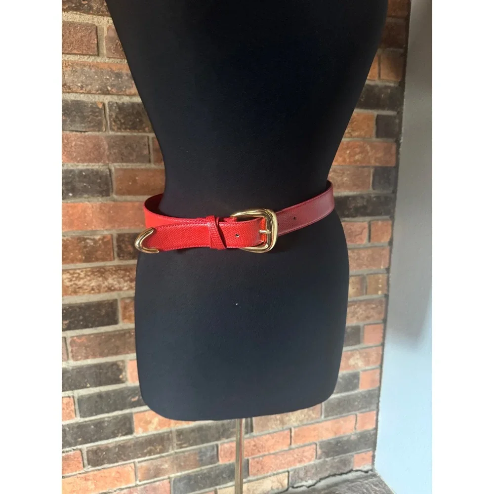 Women's Red Lizard Embossed Leather Belt Gold Buckle‎ Accent Size M